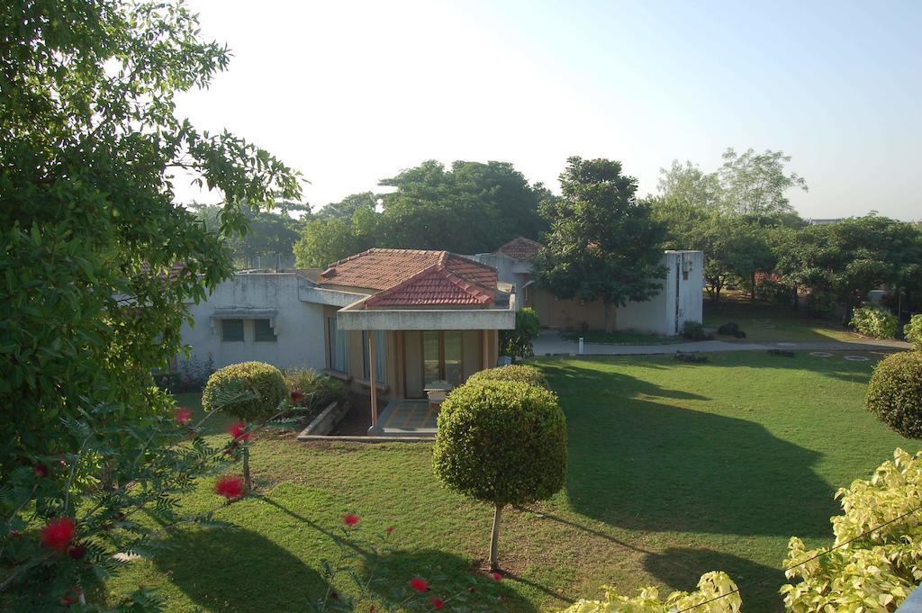 The Meadows Resort And Spa Aurangabad  Exterior photo